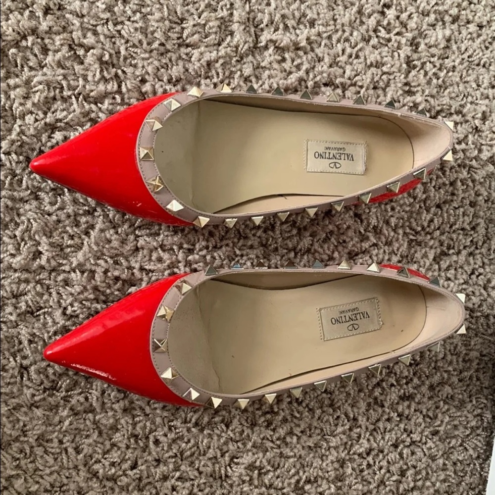Flat shoes